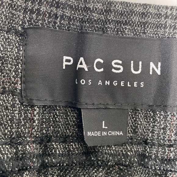 PacSun Dress Plaid Shorts size Large - Picture 6 of 7